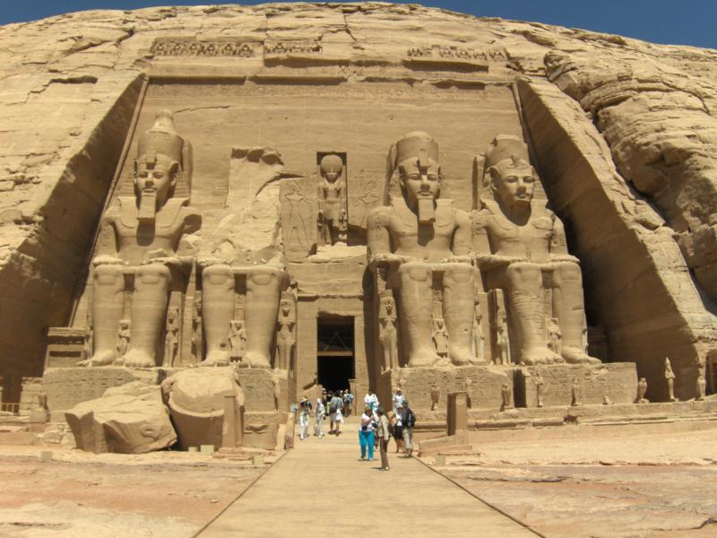 Abu-Simbel-Temple (1)