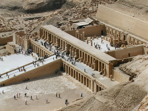 Deir-El-Bahri-Luxor