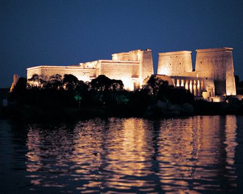 Sound_and_light_show_philae6