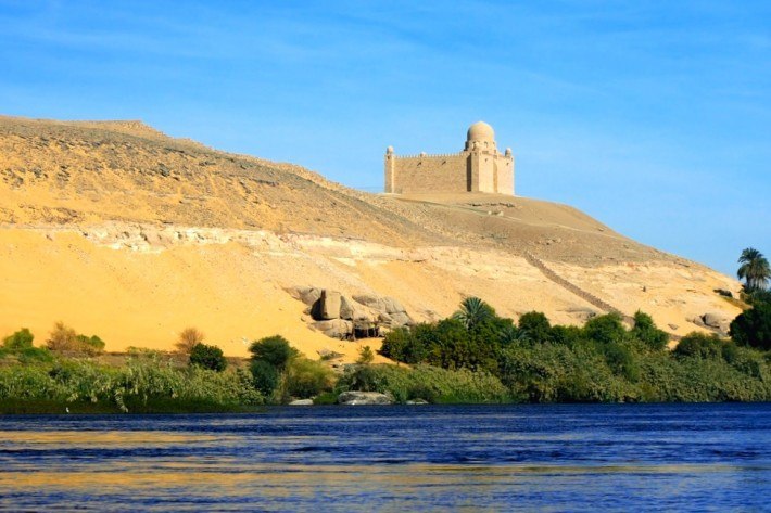 agha-khan-mausoleum-aswan8