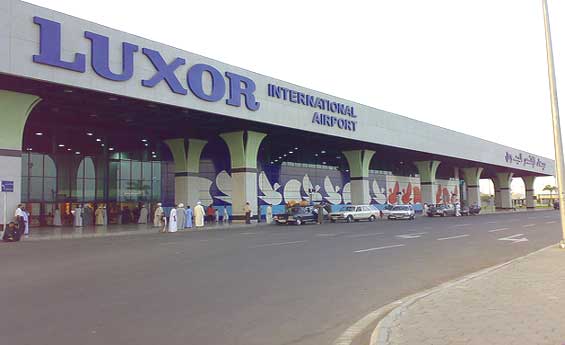 ba928_luxor_airport001