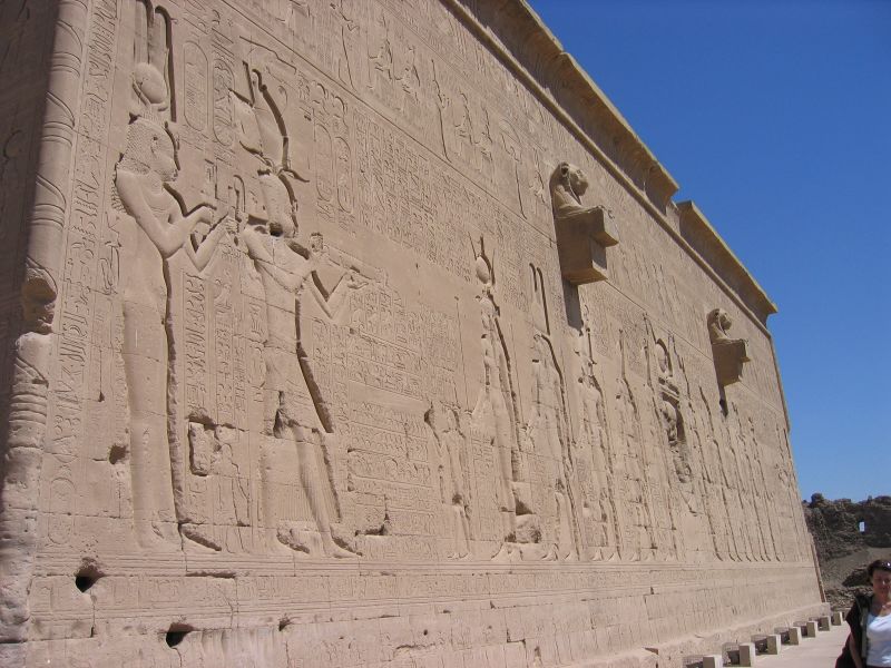 dendera-temple-egypt
